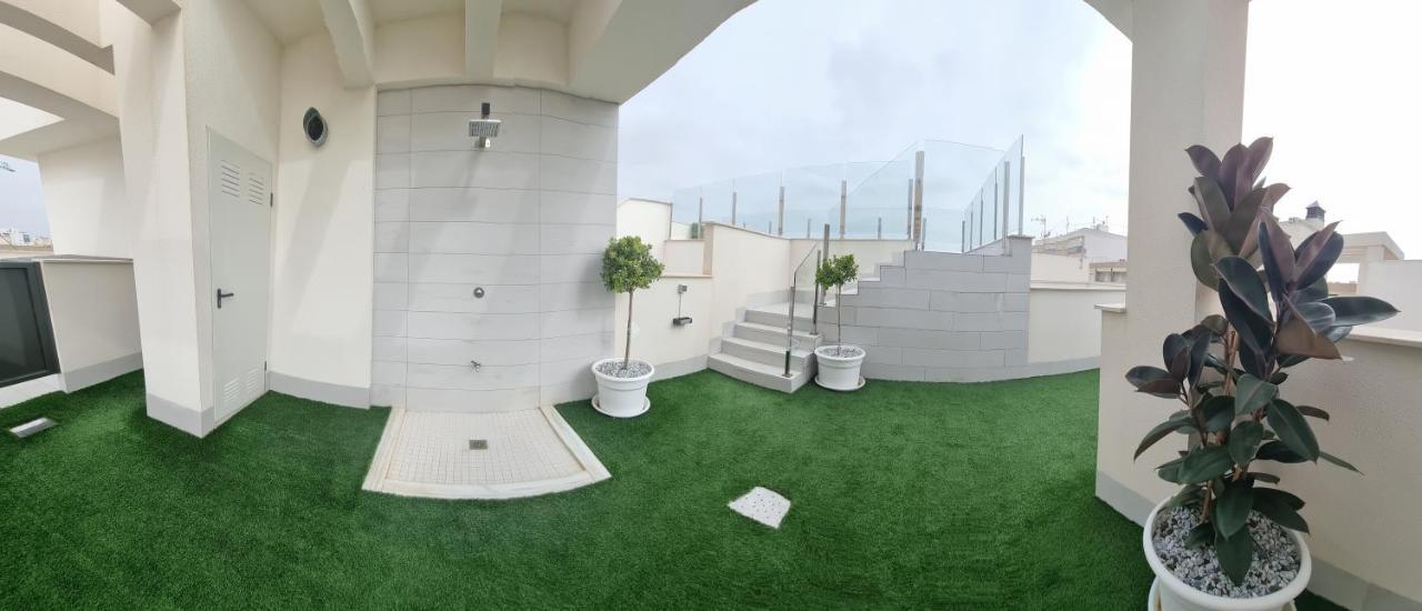 Modern And Cosy Close To The Apartment Torrevieja